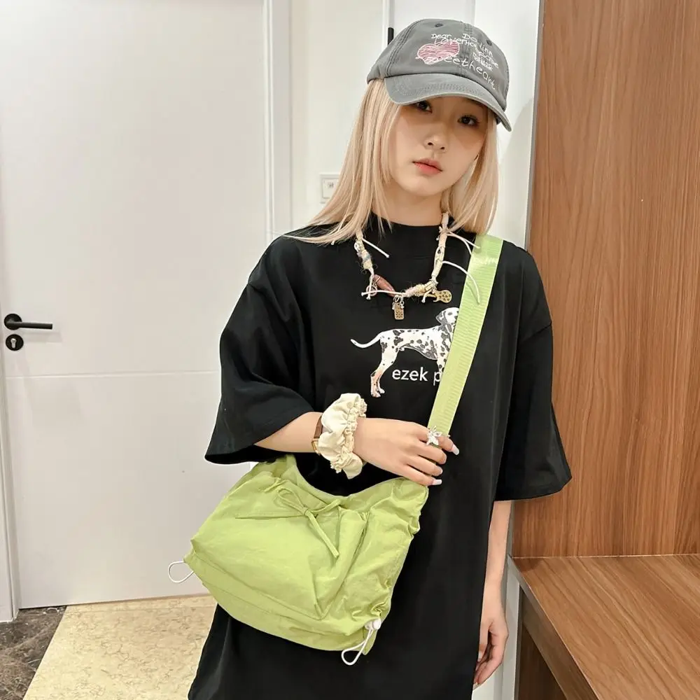 

Cute Korean Style Nylon Shoulder Bag Oxford Cloth Pleated Bow Crossbody Bag Handbag Tote Bag Drawstring Bag Outdoor