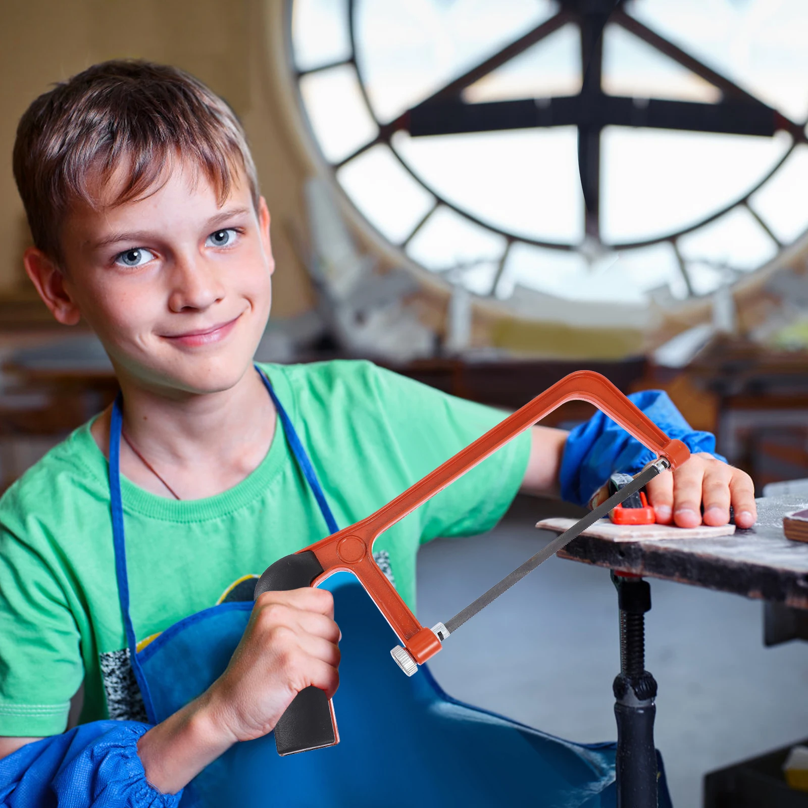 1 set 1 set Mini-ijzerzaag Kids Diy Houtbewerking Antisliphandvat Vervangbare messen Boomsnoeigereedschap voor kinderen Handzaag Tuin