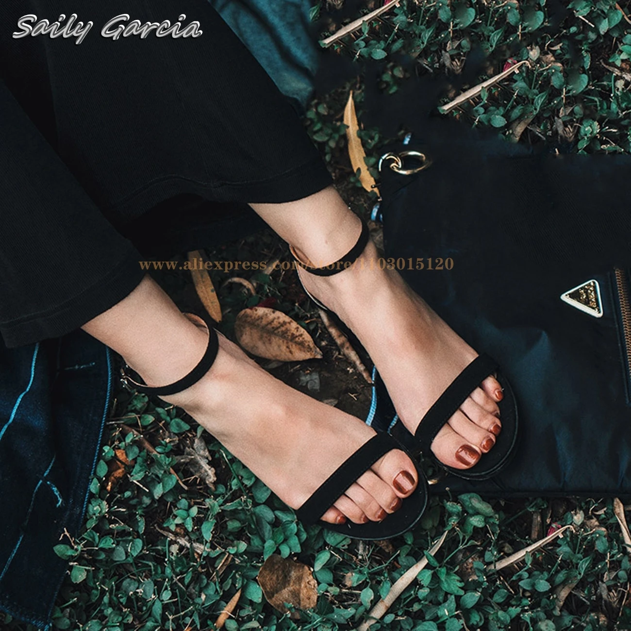 Chanclas de talla grande con cordones de cristal negro, zapatos informales que combinan con todo, Sandalias planas de playa sexys, novedad de verano 2024