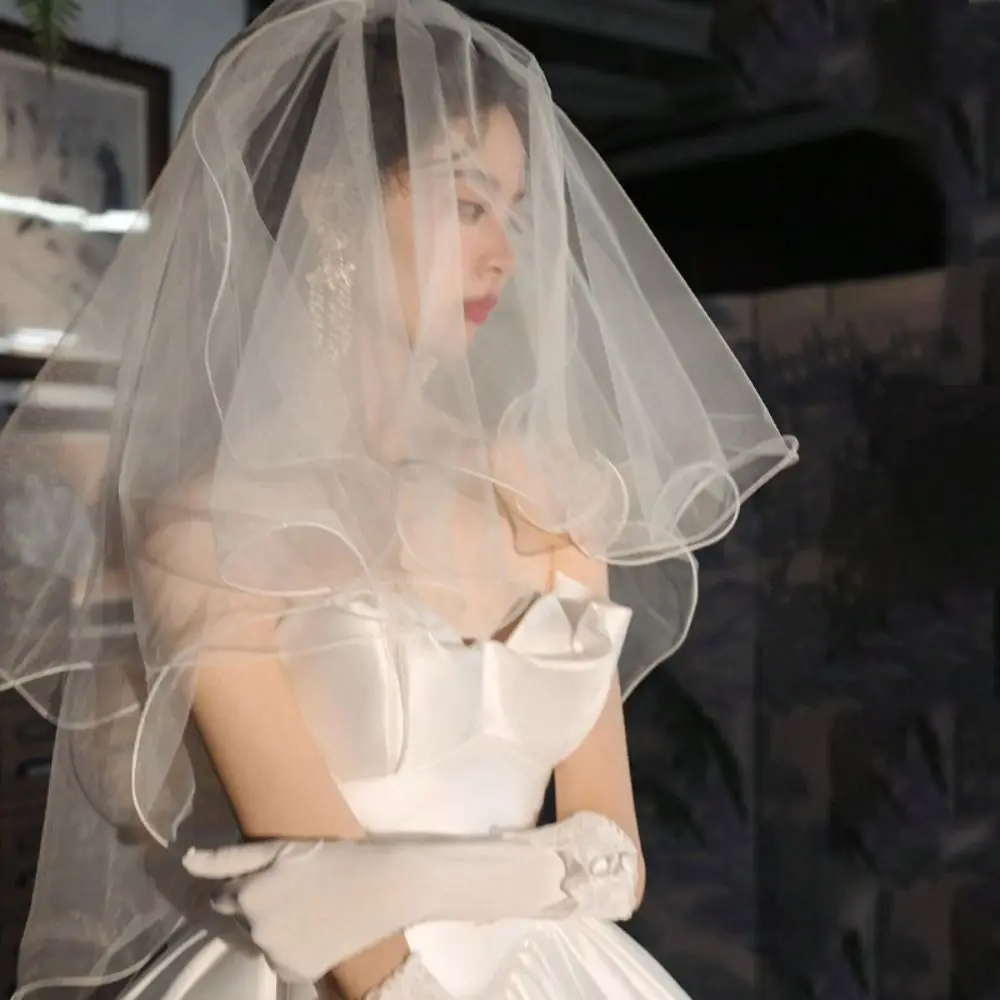 Elegant Two Layer Bridal Veil Short Curled Wedding Veils Soft Tulle White Bride Head Gauze Wedding Accessories