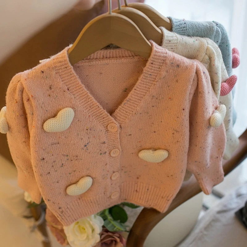 2023 Autumn New Girls\' Sweater Cardigan Children\'s Clothing Winter Handmade Sweater Love Top Knitted Sweater Children\'s Jacket