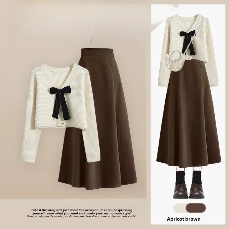 

Faionable Knitted ort Sweater And High Waist Skirt Set for Women Ele Casual Sle Autumn Collection Slimming Effect