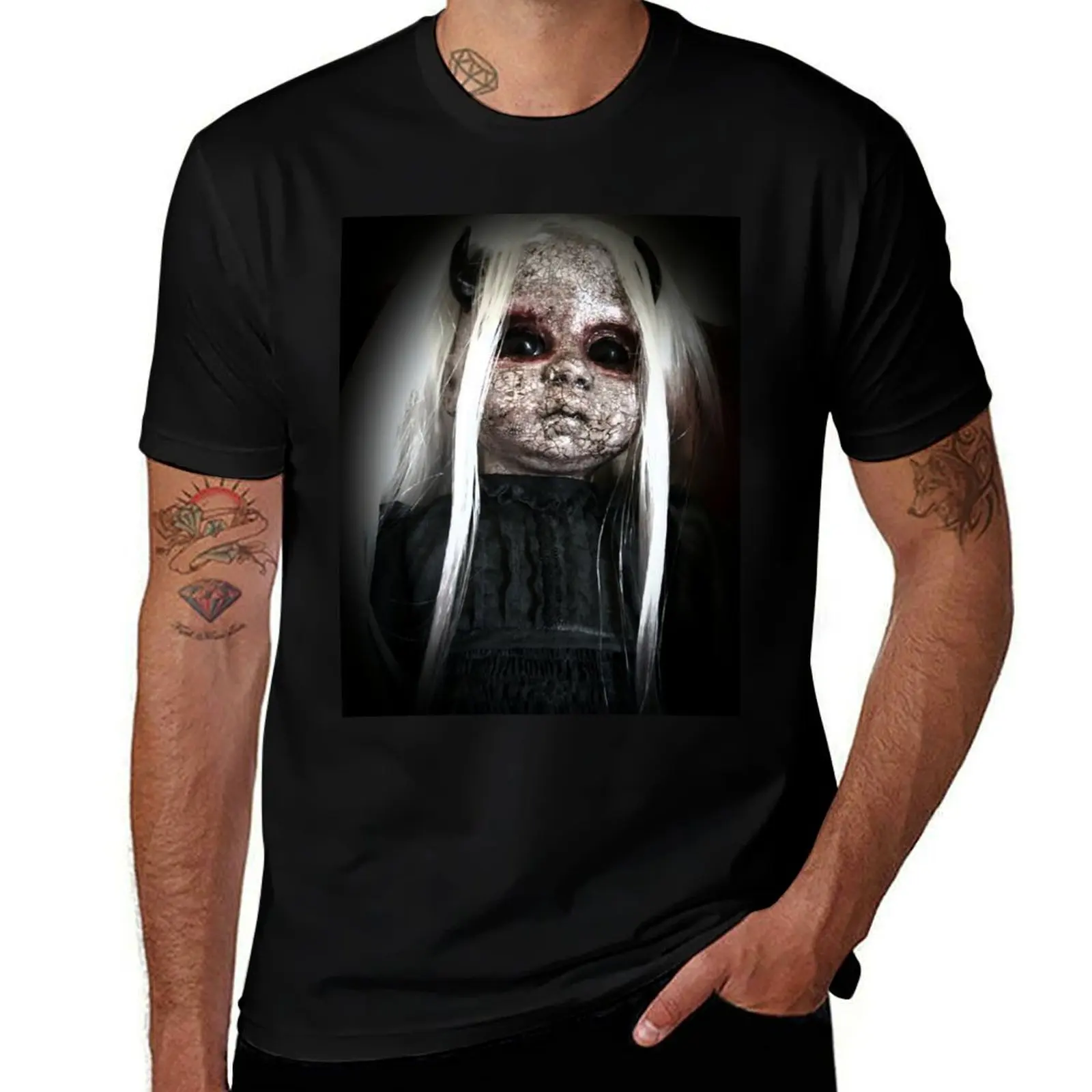 

Creepy doll. Doll. Halloween. Horror. Gothic. Demon. Horns, alternative. T-Shirt vintage t shirts Louboutins mens plain t shirts