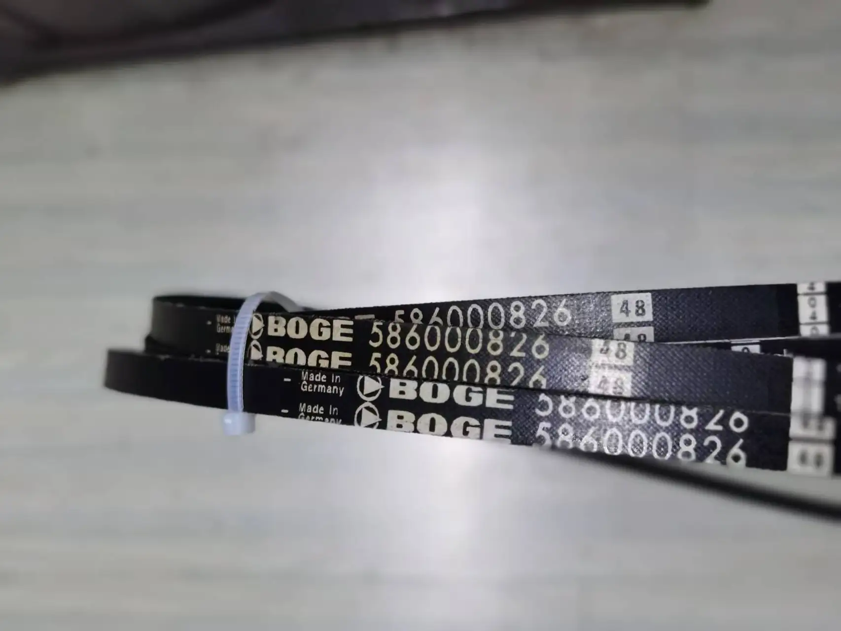 6pcs/lot 586000826P Boge air compressor genuine V-belt driving belt