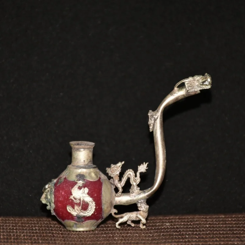 

Ранняя коллекция Сумка из красного нефрита Чистая медь Посеребренная сумка для курения Орнамент Тонкая работа Стань как показано на п.