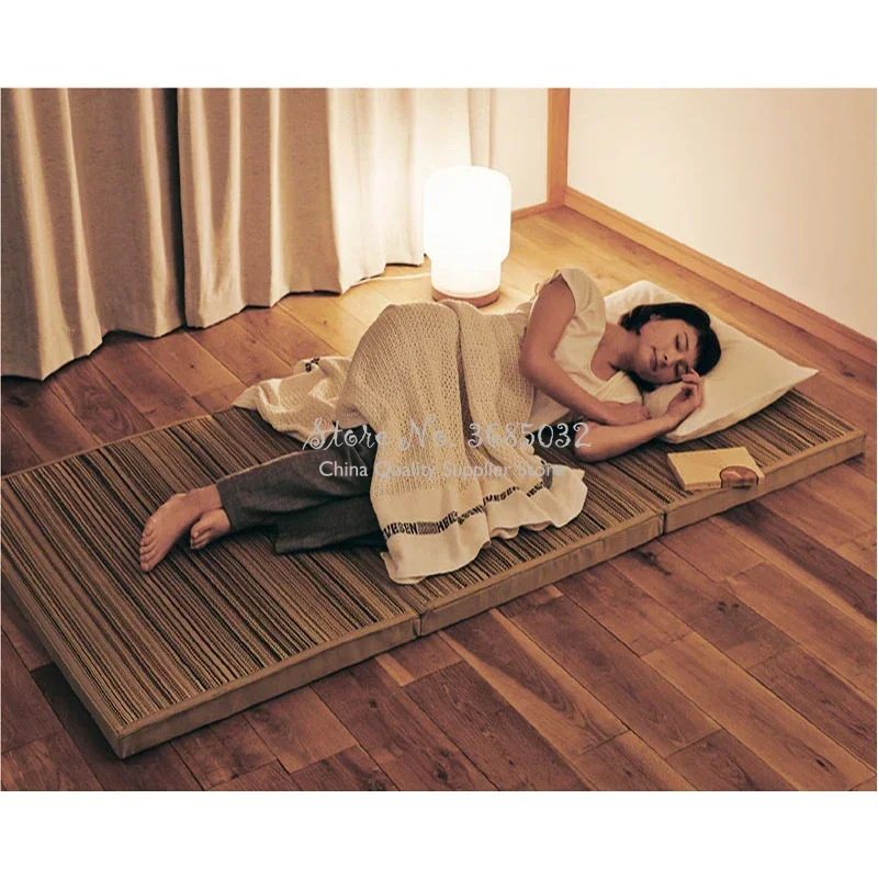 Japanese Style Comfortable Foldable Straw Mat Fabric Tatami Mattress Rectangle Floor Mat for Sleeping