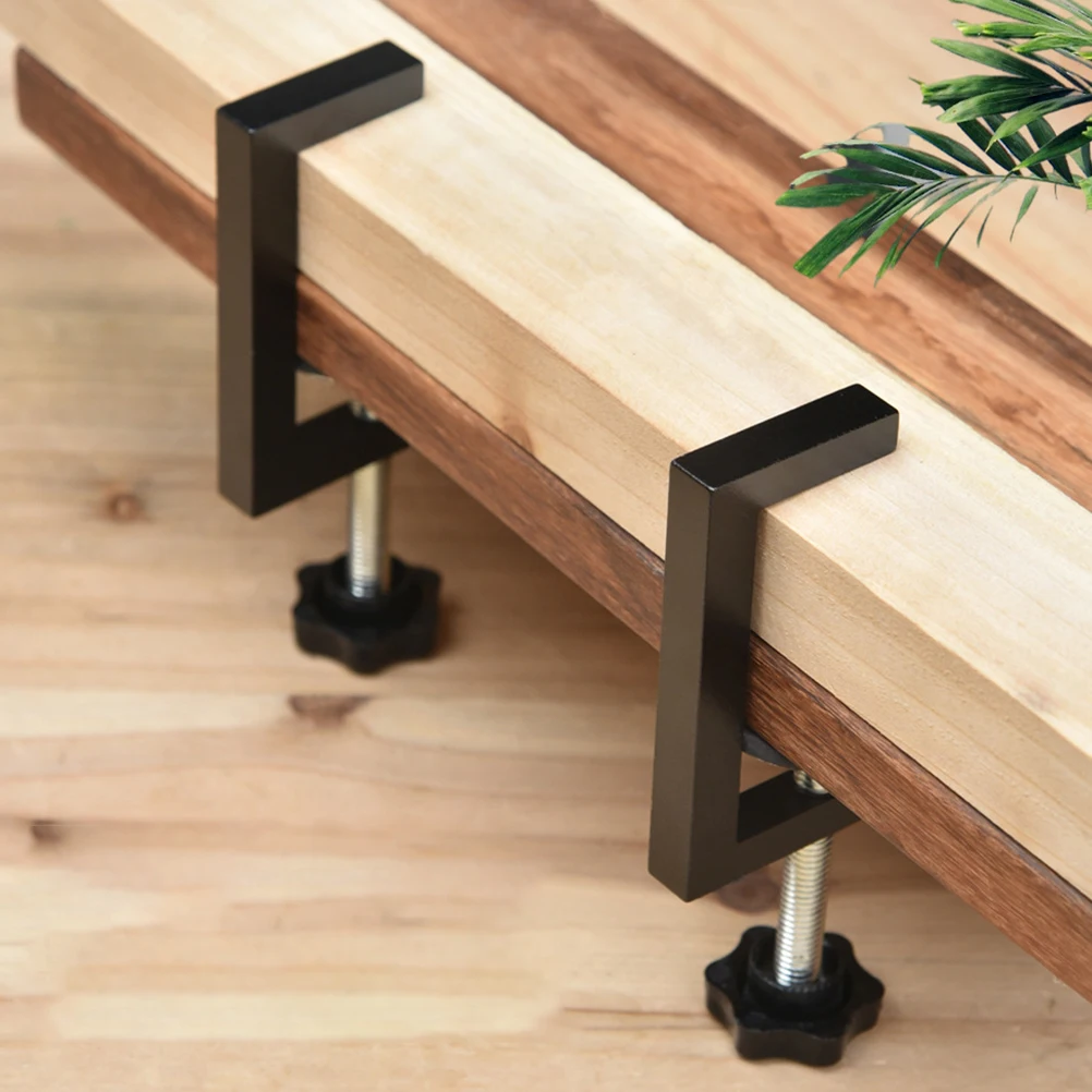 

2pcs Rattan Furniture Clips Adjustable Patio Sofa Clamps Outdoor Wicker Chair Fasteners Strong Sturdy Sectional Connection