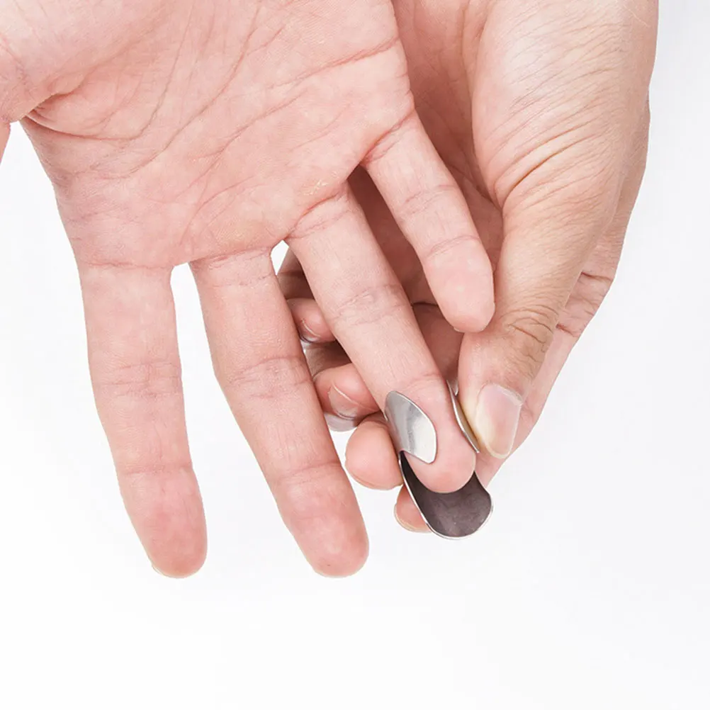 

4Pcs Stainless Finger Guards Cutting Protector Vegetable Cutter Hand Protector Kitchen Food Cutting Tools Finger