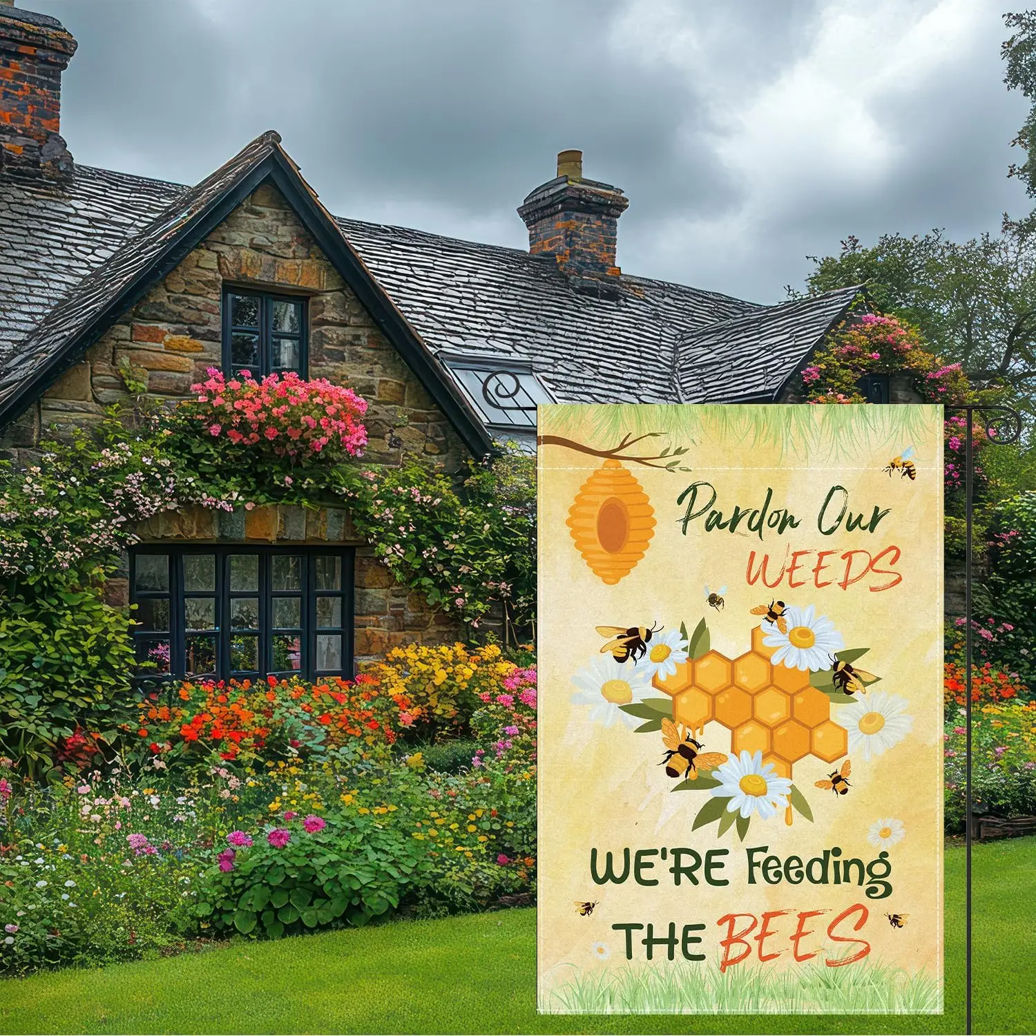 Summer Bee Garden Flag Pardon the Weeds We are Feeding the Bees Yard Flag No Mow Spring Yard Sign Outdoor Decor Save The Bee ZZM