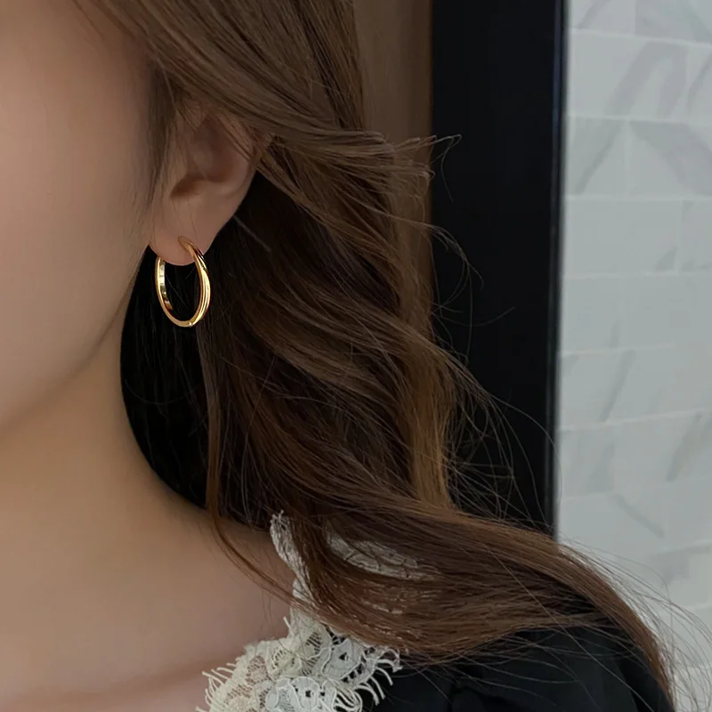 925 Sterling Silver Hot Sale hoop Earrings Simple Temperament Circle Hot Semale Sexy Jewelry Gift For Women image 3