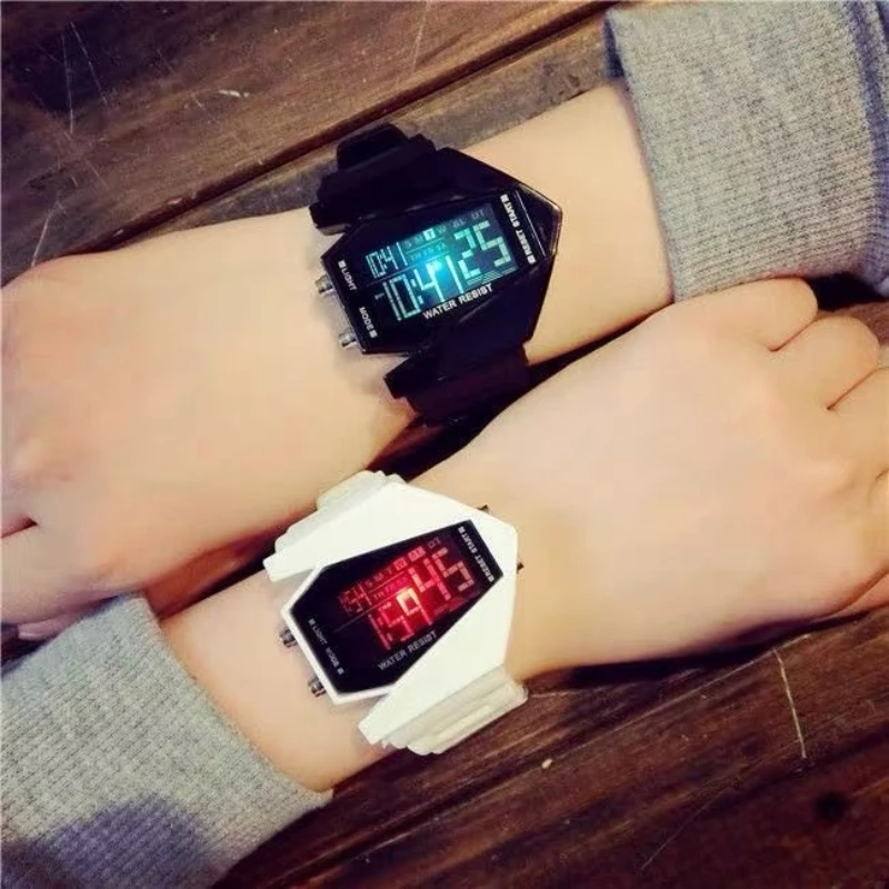 Multi-function aircraft watch junior high school students junior high school boys and girls sports electronic watch