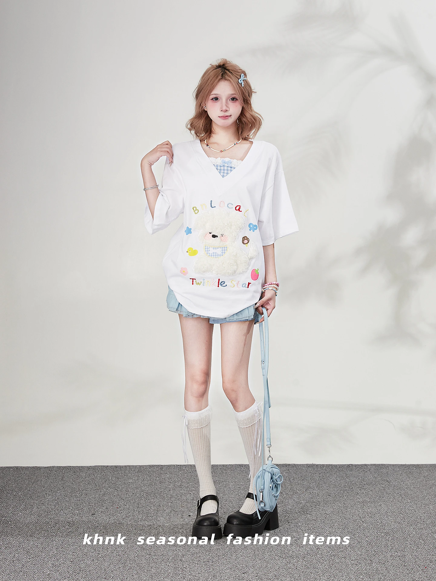 Cute Dog Patchwork V-Neck Short Sleeve T-Shirt Women's Summer Loose Sweet Slimming Fake Two-Piece Top Breathable Cotton Casua...