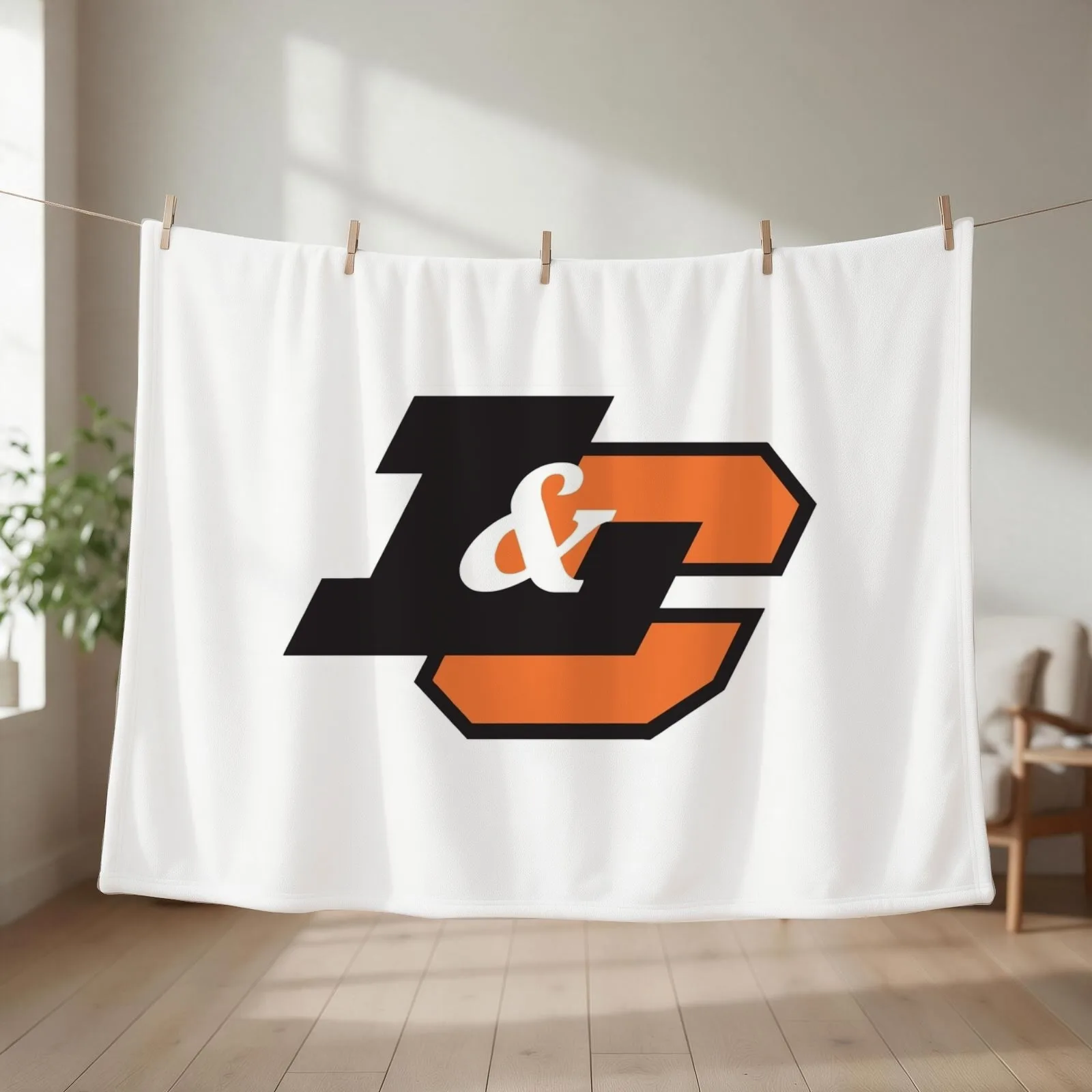 Lewis & Clark College pioneers Throw Blanket