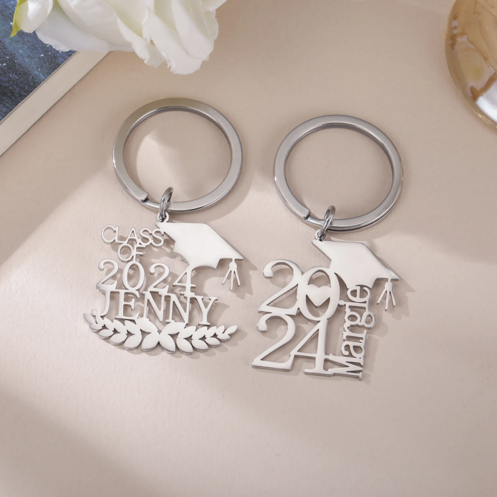 Lemegeton Custom Doctoral Hat Keychain Stainless Steel Pendant Personalized Name Key Ring Charms 2024 Graduation Season Gifts