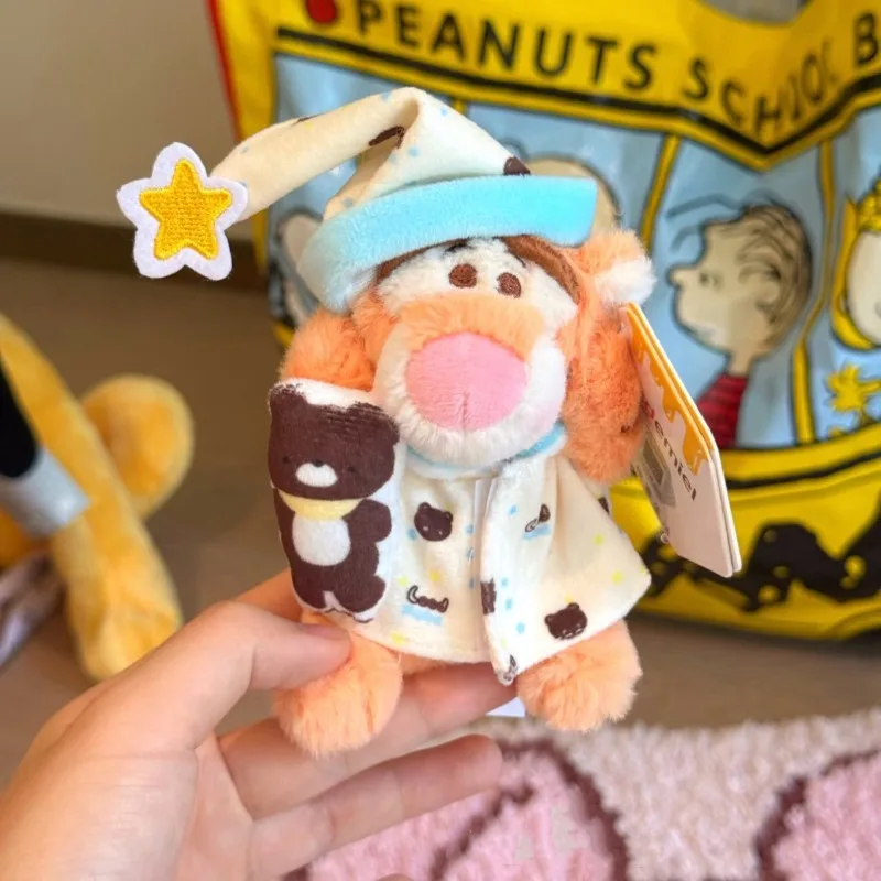 Disney véritable Winnie l'ourson tigrou cochon Bourriquet en peluche pendentif sac à dos pendentif porte-clés meilleur cadeau d'anniversaire pour les amis