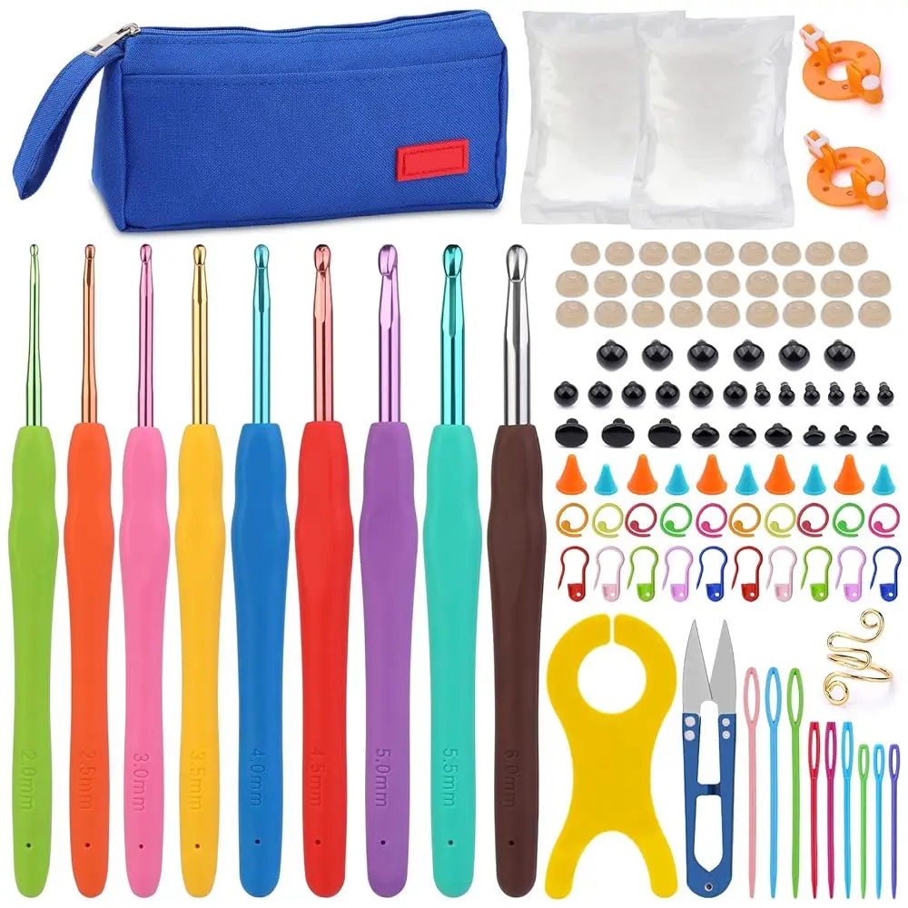 

Набор крючков для вязания Pnytty, 109 предметов: 9 эргономичных крючков, 50 г высококачественного полиэфирного волокна, пластиковые глазки, носики.