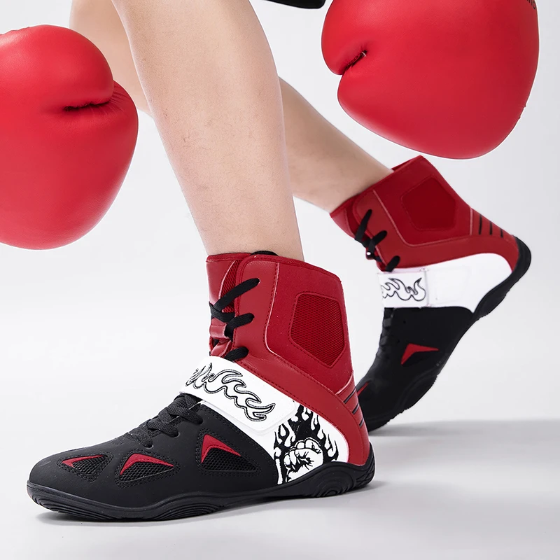 Botas de lucha profesionales para hombres, zapatos de boxeo blancos y rojos, botas de lucha de entrenamiento transpirables y cómodas de malla interior