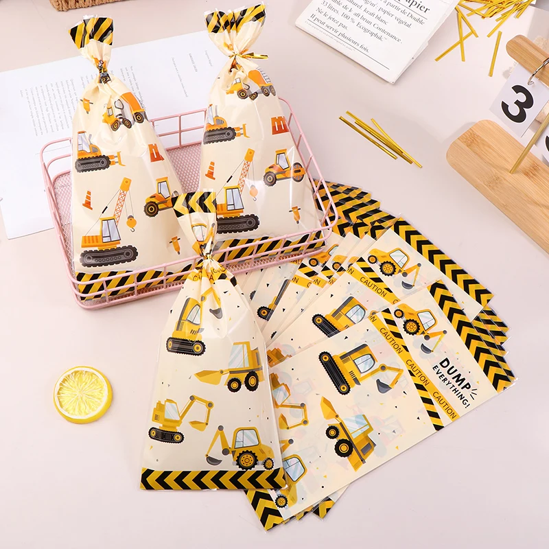 25/50Pcs Construction Candy Bags Heat Sealable Treat Cookie Candy Goodie Bags Engineering Vehicle Birthday Party Supplies