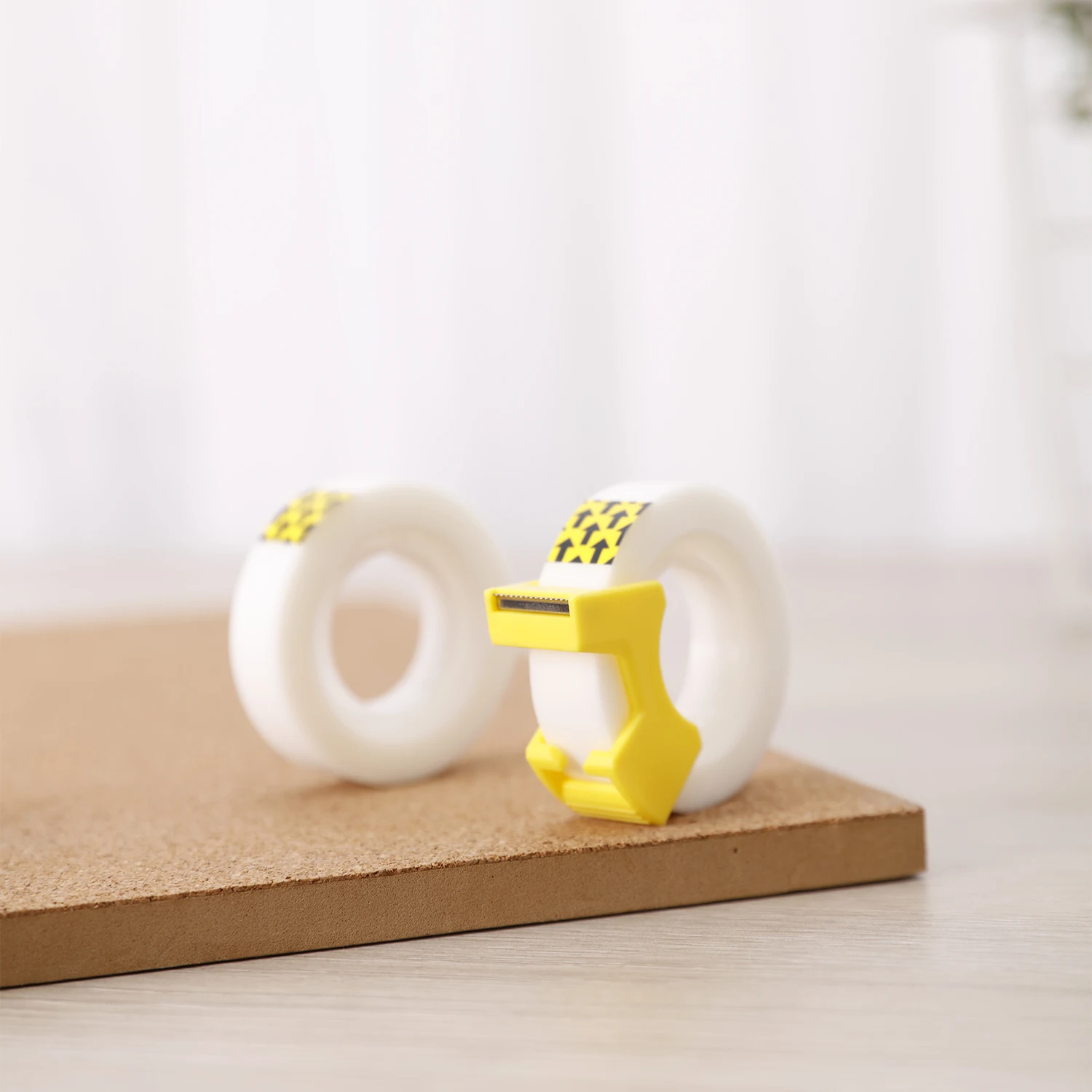 Set Dispenser Pita Deli dengan Pita Perekat 12mm x 18.3m, 2 Gulungan, Kuning