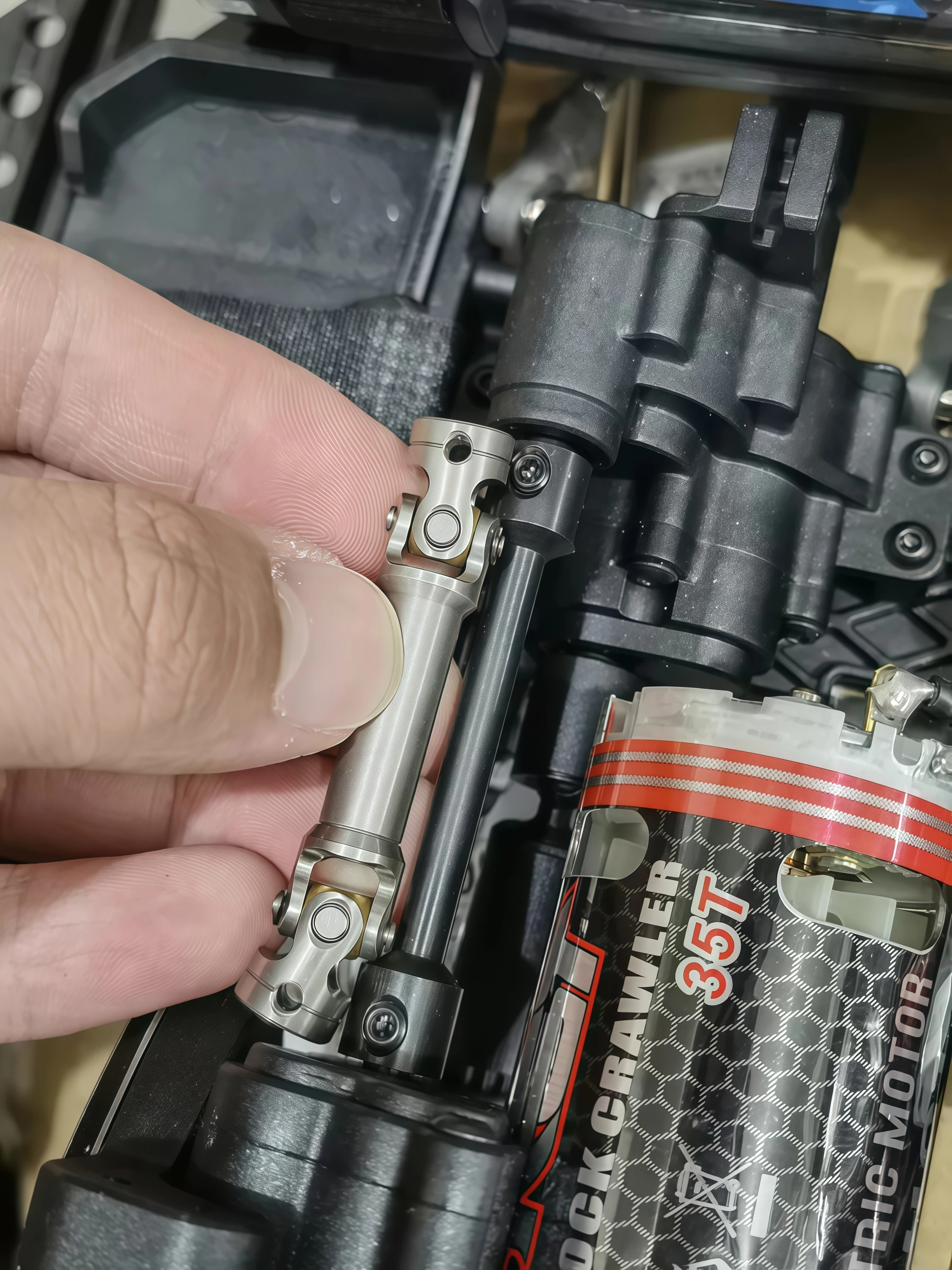 

Steel Drive Shaft for RGT LC71 Chassis 1/10 Scale Rock Crawler Truck RC Car Option Part