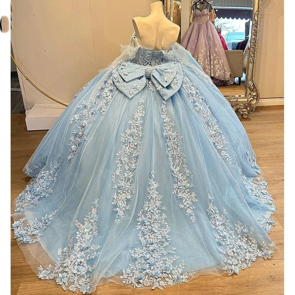 Lichtblauwe Quinceanera Jurken Met Strik Van De Schouder Sweet 16 Jurken 3d Bloem Kanten Appliques Kralen Glitter Tule Verjaardag