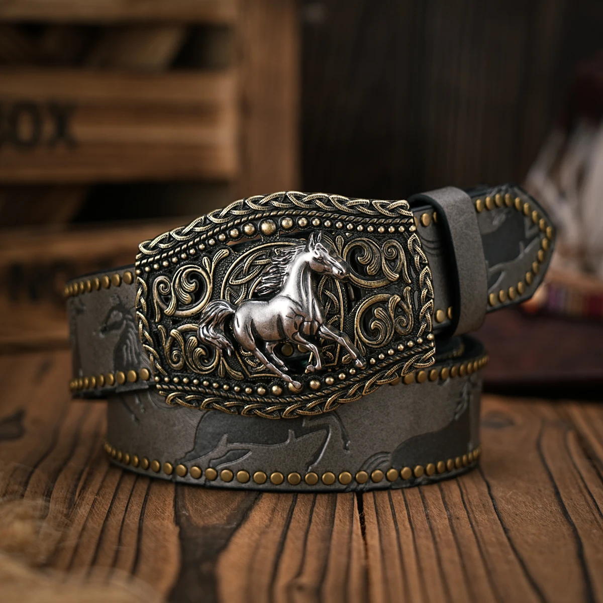 Herren- und Damen-Western-Cowboy-PU-Ledergürtel – Vintage-Gürtel mit floraler Gravur und Schnalle für Jeans – Detail 9