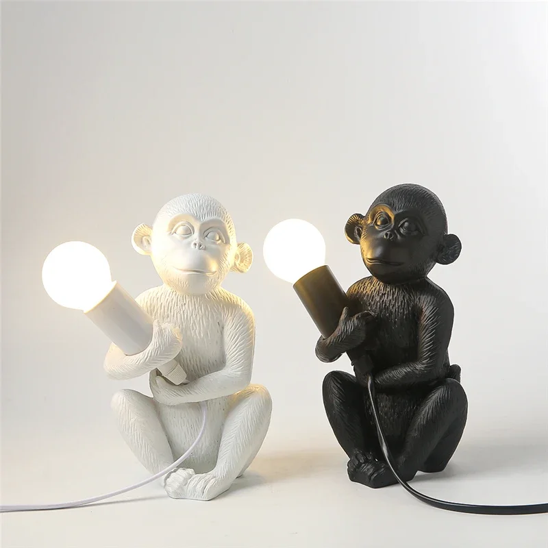 Mini Monkey Table Lamp Nordic Resin Animal Desk Light Ornament Bedroom Decoration Bedside Children's Room Decor Friends Lights