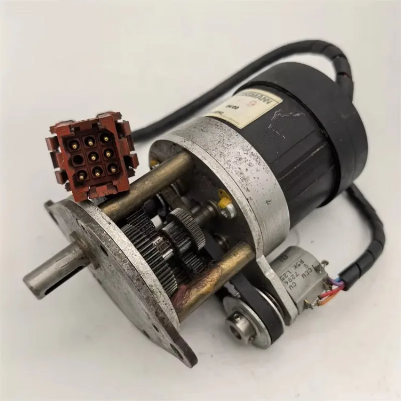 

Original Motor 094Z 320340 For Roland 700 Machine Offset Printing Machine Spare Parts