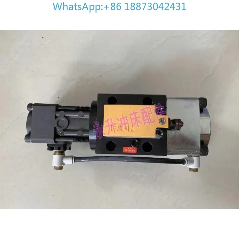 

press oil pump micro switch PLS101 induction switch, LS-11DA KOSMEK travel switch