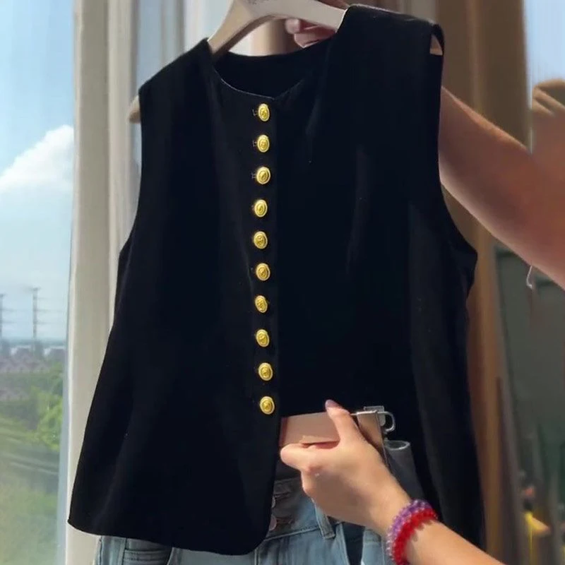 European high-end customized light luxury niche black top women's 2026 spring new design sense national style velvet vest