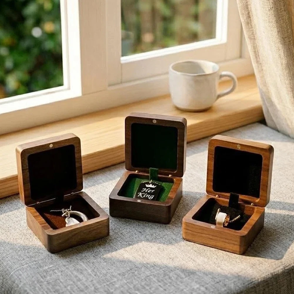 Fashion Necklace Pendant Jewelry Box Retro Solid Wood Bracelet Packaging Storage Box Square Flannel Shopping Mall Display Tool