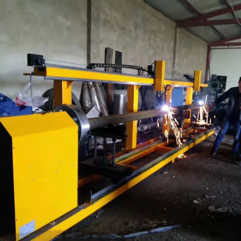 Five-axis intersecting line plasma cutting machine