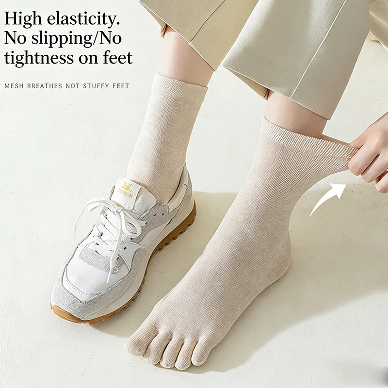 

Five Finger Socks Woman Yoga Elastic Separate Fingers Socks Casual Fashion Breathable Pilates Soft Absorb Sweat Basketball Socks