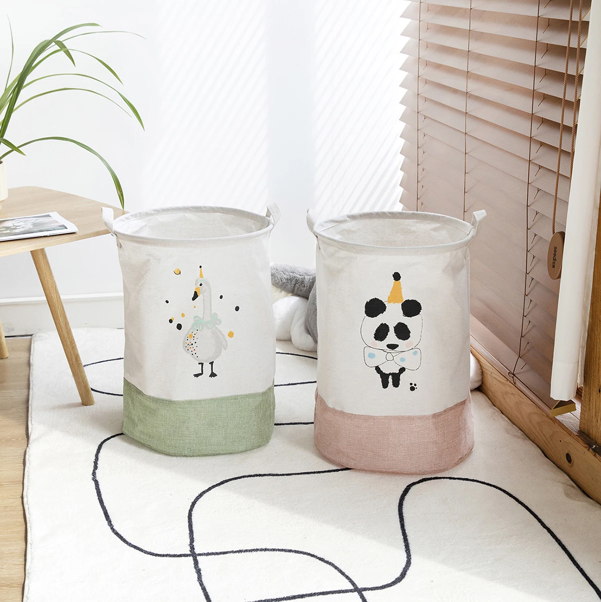 

A Cartoon Pattern Foldable Storage Basket, Suitable for Living Room, Bedroom, Study, Clothes, Toys, Books and Other Items Storag