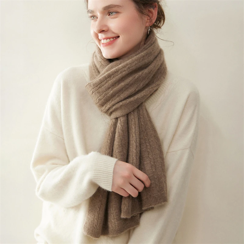 وشاح دانتيل مخطط محبوك بلون سادة - وصول جديد دافئ وعصري لخريف/شتاء، كشمير ممتاز 100%