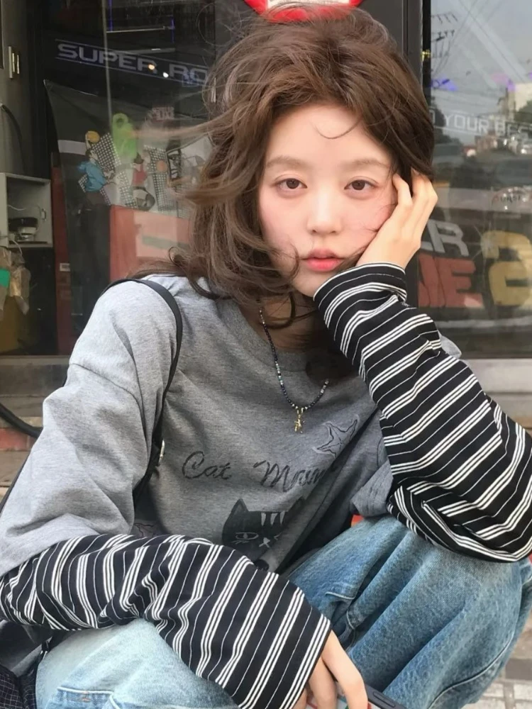 

HOUZHOU Harajuku Kawaii T-Shirts Women Gray Vintage Y2k Japanese Style Graphic Tees Striped Patchwork Loose Long Sleeve T-Shirts