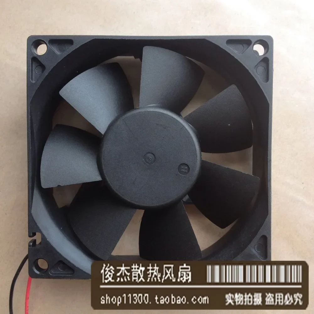 مروحة تبريد الخادم SUPERRED CHA8012B DC 12V 0.12A 80x80x25mm 2-Wire