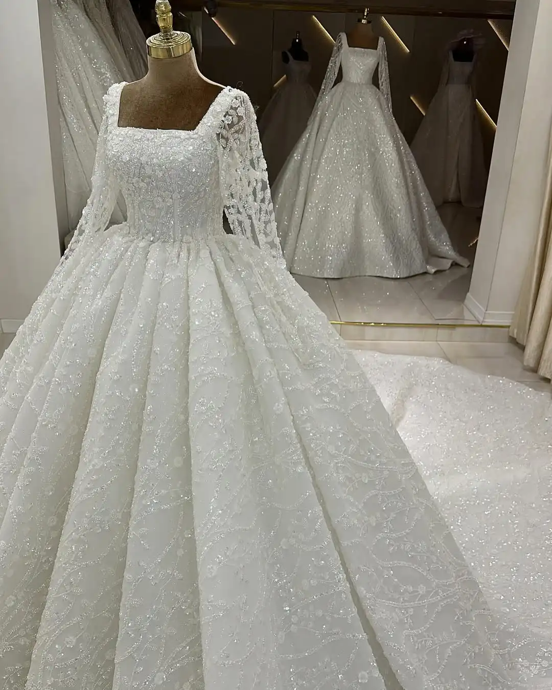 Customized Good Price Wedding Dress High Quality 100% Real