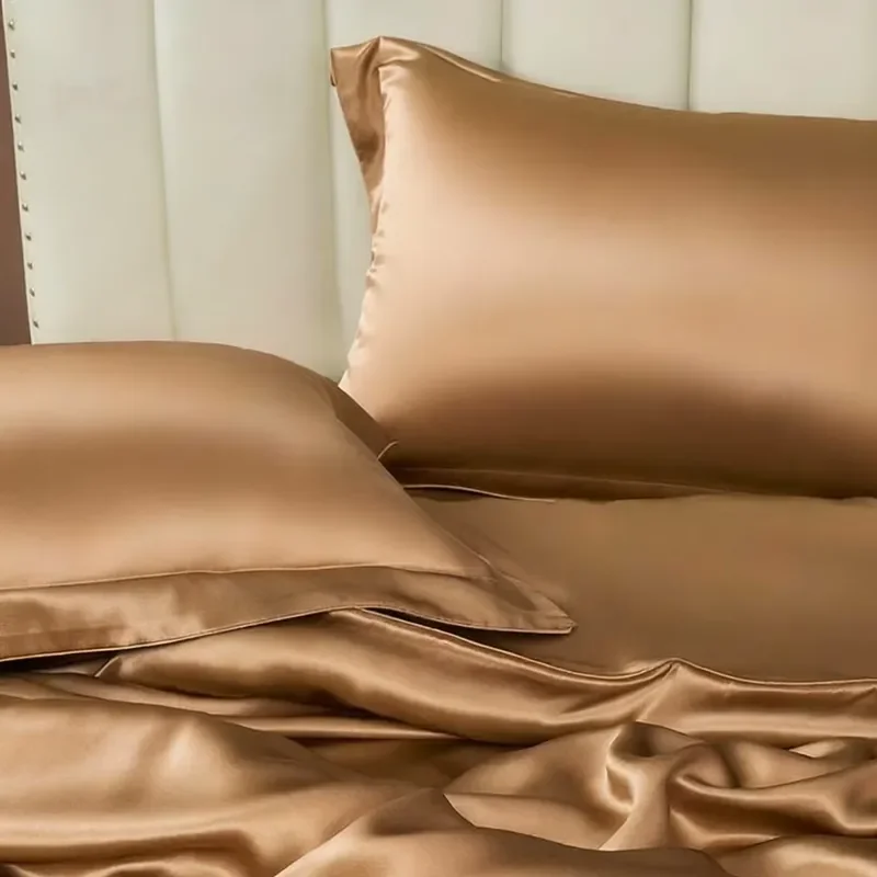 Silk Cotton Blended Fabric Four Piece Set Interwoven with Silk and Cotton Suitable for All Seasons As Bedding