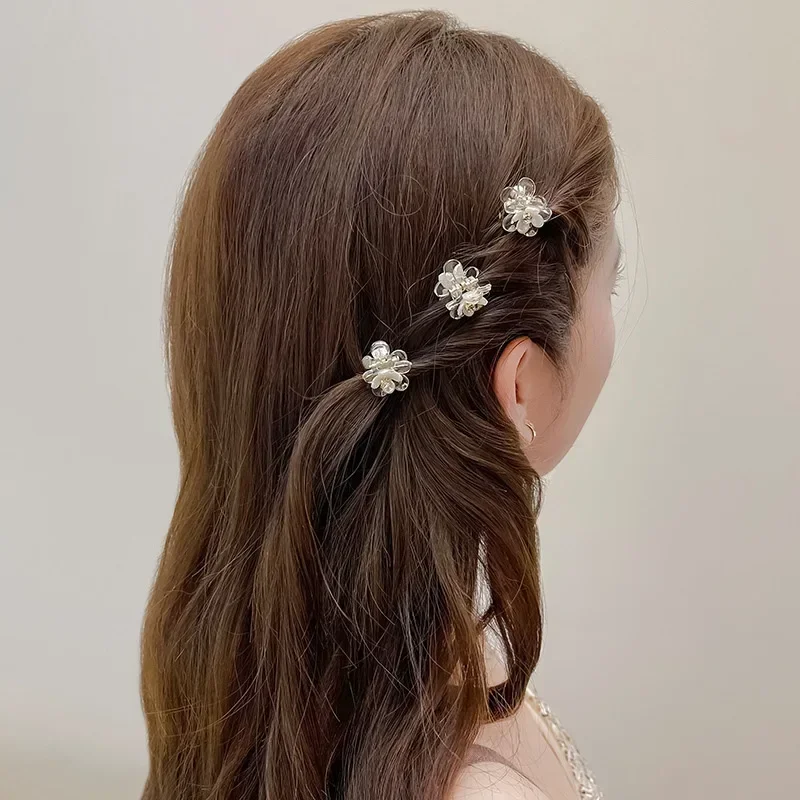 Fashion Small Fresh Simple Transparent Flower Claw Clip Female Girl Crab Hair Clip Mini Cute Accessories Hair Beads for Braids