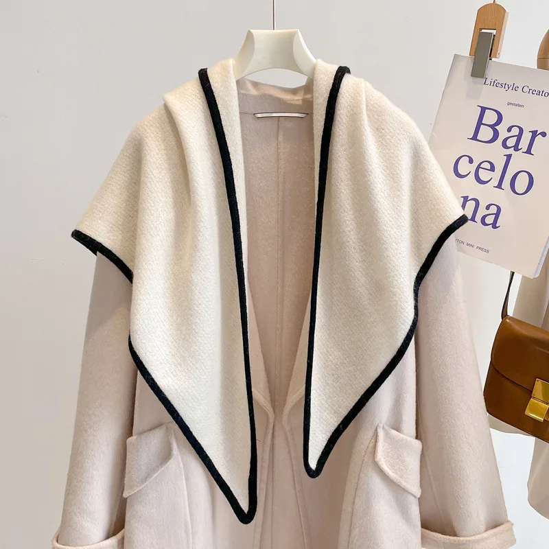 

Pure 100% Wool Triangular Shawl Checked Maillard Fashion Style Warm Soft Knitted Scarf for Ladies Autumn Winter Festival Gift