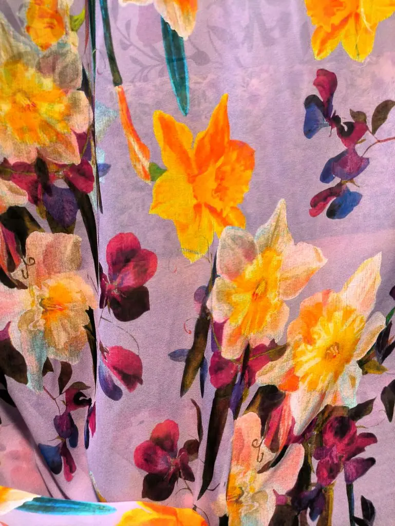 Crepe Italian Luxury D Brand Yellow Flowers 100% Mulberry Silk Fabric Georgette Fashion Cloth Shirt Dress Sewing Per Meter Mater