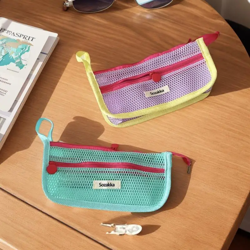 多用途のかわいいメッシュペンシルポーチ、コントラストカラーの大容量収納バッグ。