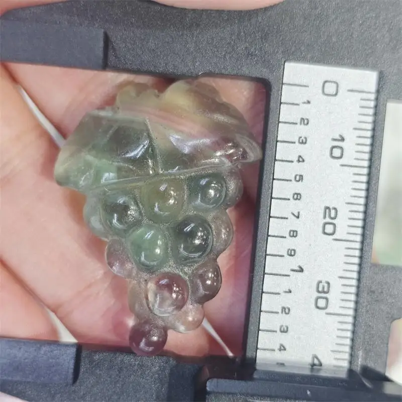 Natural Fluorite Grape Carving Crystal Healing Halloween Holiday Gift Festival Craft For Decoration 2pcs