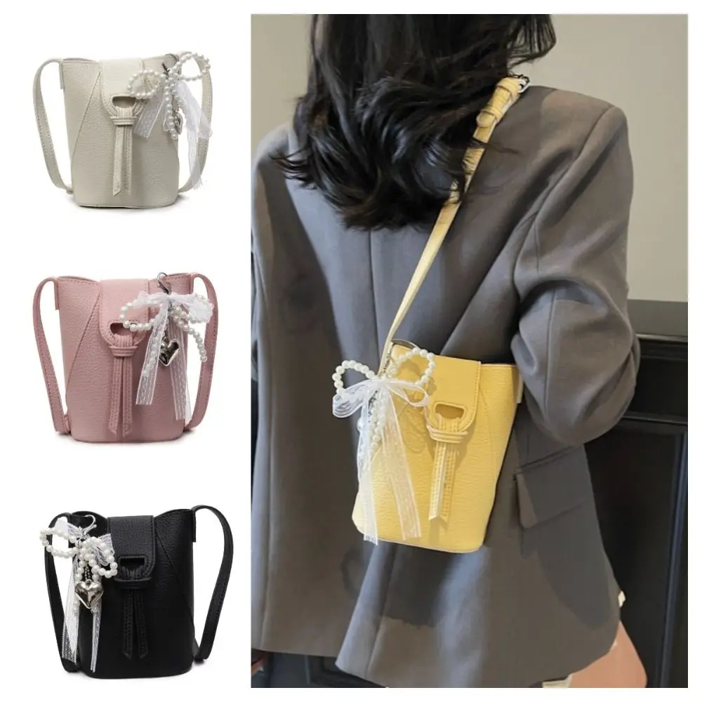 

Lightweight Cute Small Square Bag Pearl Bow Pendant PU Leather Crossbody Phone Pouch Elegant Luxury Single Shoulder Bag Outdoor