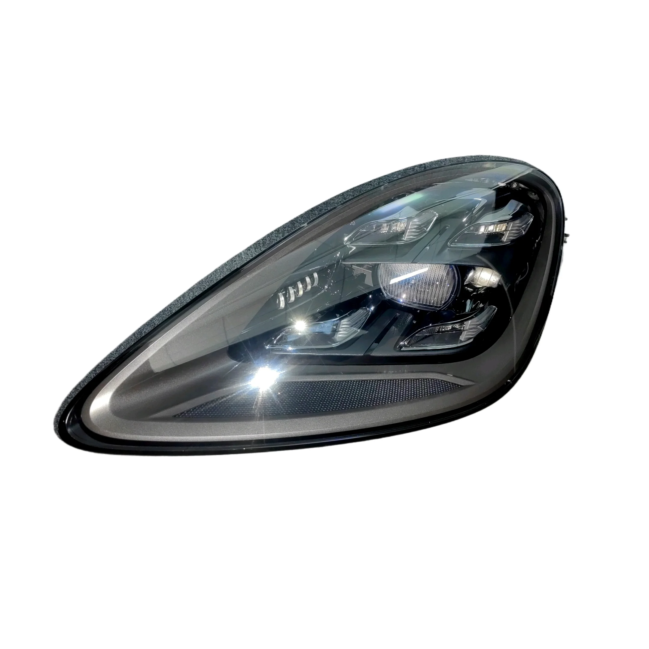 

Suitable For Porsche Cayenne 18 High-quality Car Lighting Systems, Headlights LED Headlights
