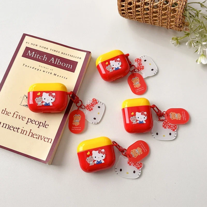 かわいいサンリオハローキティイヤホンケース Airpods 1 2 3 4 プロ 2 ワイヤレス Bluetooth ヘッドセット保護ソフトカバーとペンダント