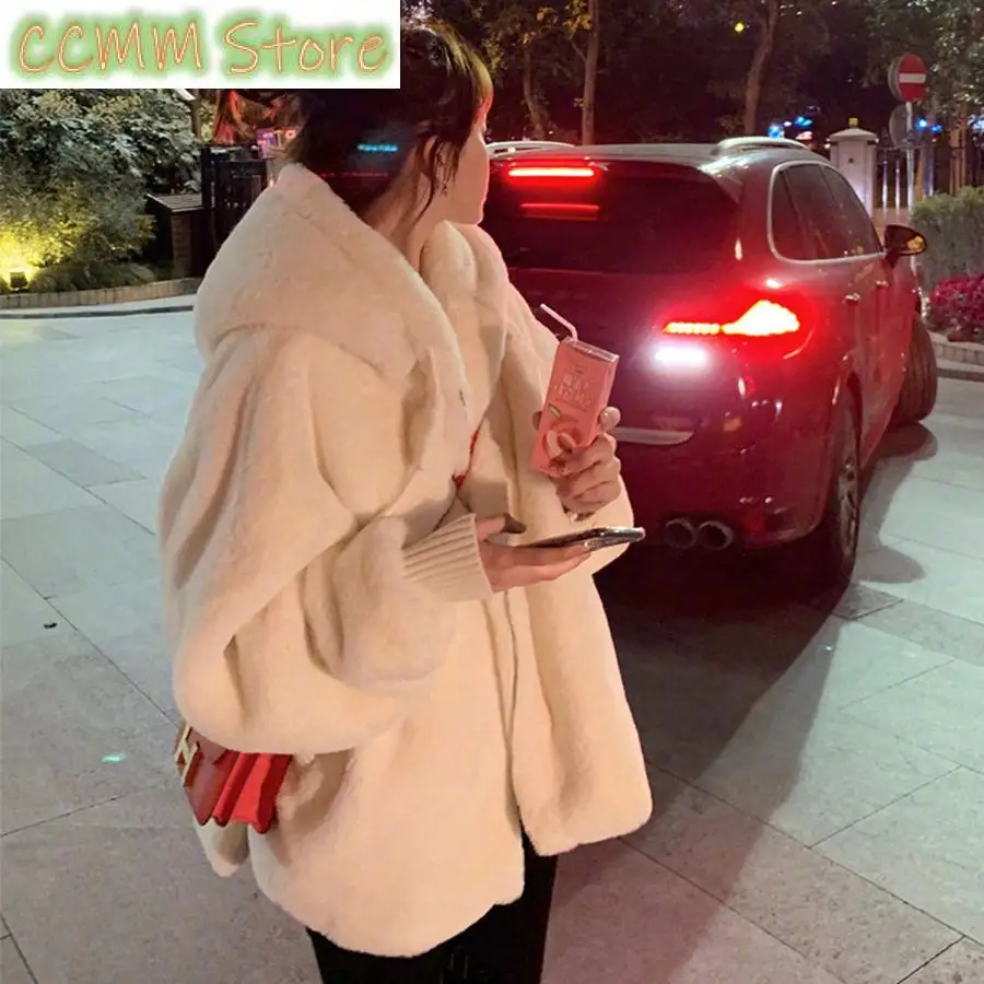Nieuwe imitatie lamswol uitloper top witte jas warme harige overjas casual winter hooded faux konijnenbont pluche damesjas