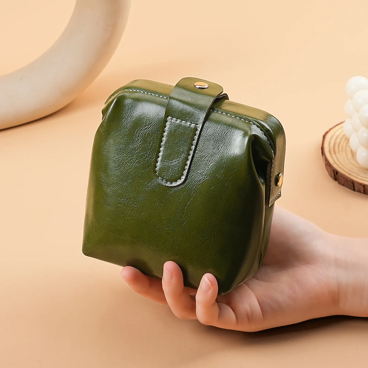 Women New Handmade Makeup Bag Solid Color Soft PU Leather High Quality Feeling Handheld Bag Vintage Storage Travel Small Bag