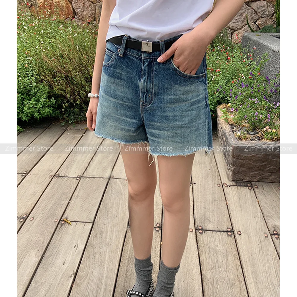 

High-waisted skinny design raw edge short section 2024 summer new vintage blue washed loose straight jeans shorts female